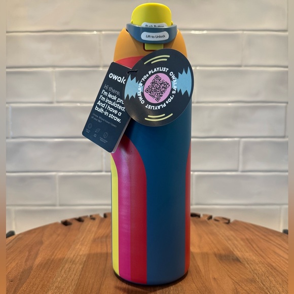 Owala Other - Owala Birthday Bash Dream On 32 oz Freesip - IN HAND